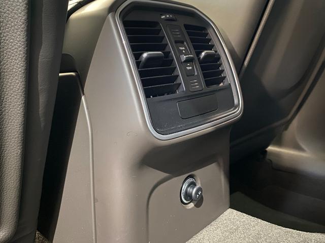 展示前の仕上げをしっかりと行い、店頭在庫にしておりますので、遠方のお客様でも安心してご契約いただけます。