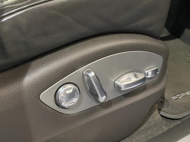 ご購入頂いたお車を、汚れや酸性雨被害、糞害被害、鉄粉飛来などから守る、ボディコーティングを当店では推奨しております。