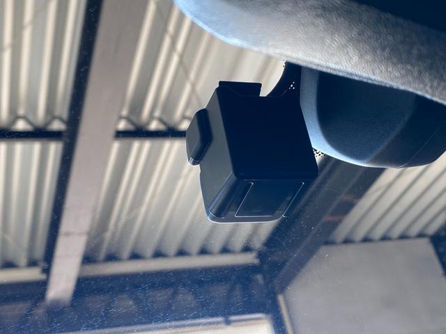 当店では、高年式・低走行車をメインとし販売を行なっております。万が一、ご希望の車両がない場合でも、お客様のご希望車両は、当店のバックオーダーシステムをご利用頂く事も可能です。