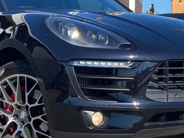 自動車保険のご加入も是非、ラスタオートで！損害募集人資格保有者が、お客様の愛車をしっかり守るためにご提案を致します。