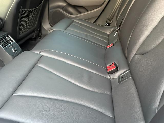 A3 スポーツバック2.0TFSIクワトロ スポーツ ワンオーナー ヴァーチャルコクピット ラグジュアリーPKG コンビニエンスPKG LED ACC 黒革 前席シートヒーター MMIナビ 12セグ Bカメラ Audiプレセンス Audiドライブセレクト(19枚目)