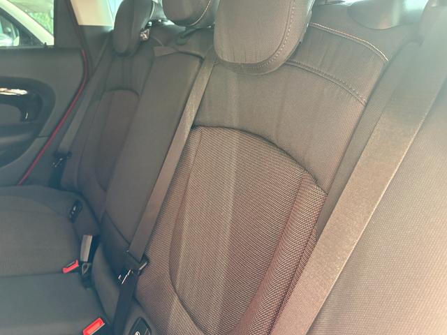 MINI クーパー クラブマン HDDナビ フルセグ Bカメラ ペッパーPKG ACC Mファンクションステア ミラー型ETC 前後ドラレコ インテリセーフPKG 衝突警告 前席Sヒーター Cアクセス アンビエントL フットトランク(16枚目)