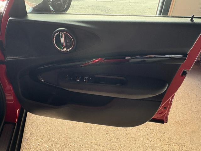 MINI クーパー クラブマン HDDナビ フルセグ Bカメラ ペッパーPKG ACC Mファンクションステア ミラー型ETC 前後ドラレコ インテリセーフPKG 衝突警告 前席Sヒーター Cアクセス アンビエントL フットトランク(31枚目)