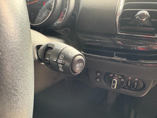 MINI クーパー クラブマン HDDナビ フルセグ Bカメラ ペッパーPKG ACC Mファンクションステア ミラー型ETC 前後ドラレコ インテリセーフPKG 衝突警告 前席Sヒーター Cアクセス アンビエントL フットトランク(34枚目)