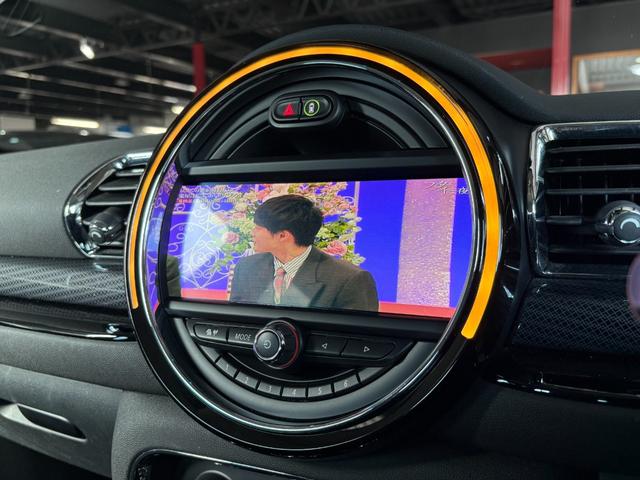 MINI クーパー クラブマン HDDナビ フルセグ Bカメラ ペッパーPKG ACC Mファンクションステア ミラー型ETC 前後ドラレコ インテリセーフPKG 衝突警告 前席Sヒーター Cアクセス アンビエントL フットトランク(43枚目)