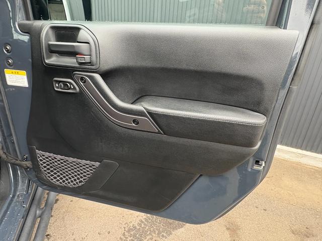 ���w�����������Ԃ��A�����_���J��Q�A���Q��Q�A�S���򗈂Ȃǂ�����A�{�f�B�R�[�e�B���O�𓖓X�ł͐������Ă���܂��B