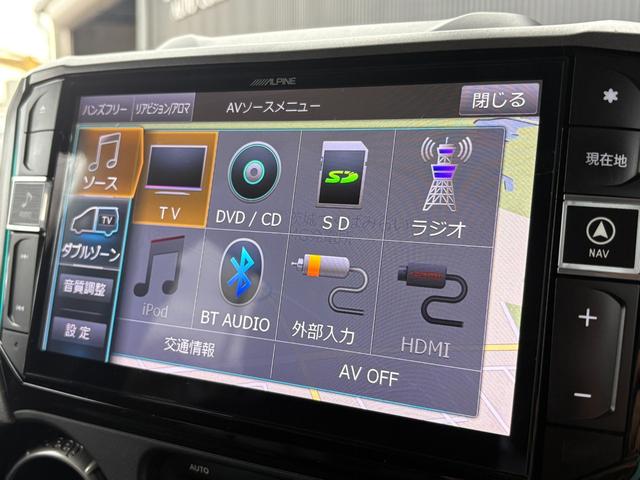 ���X�ł́A�S���̃I�[�N�V��������茵�I���Ďd��������Ă���܂��B���O���ɂ��ڗ��悤�ȏ����݂͏��Ȃ��ԗ������C���ƂȂ�܂��B