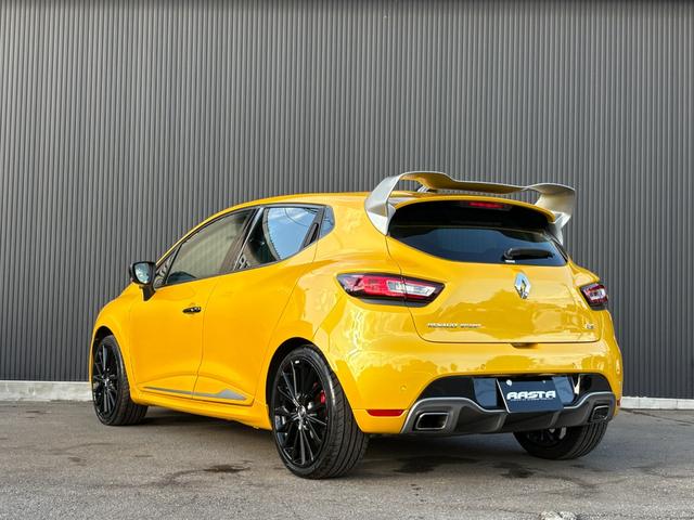 ルーテシア ルノースポール　シャシーカップ　ワンオーナー車　後期モデル　メモリーナビ　フルセグ　ＤＶＤ　Ｂｌｕｅｔｏｏｔｈ　バックカメラ　Ｒ．Ｓ－Ｄｒｉｖｅ　大型リアスポ　クルコン　パドルシフト　ＥＴＣ　Ｂａｓｓ　Ｒｅｆｌｅｘ　レッドキャリパー（9枚目）