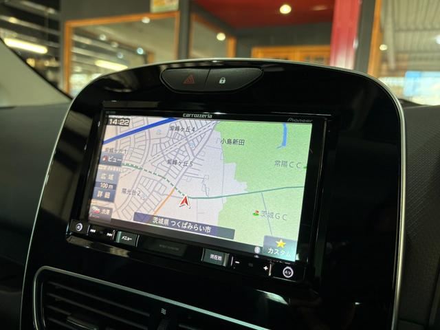 ルーテシア ルノースポール　シャシーカップ　ワンオーナー車　後期モデル　メモリーナビ　フルセグ　ＤＶＤ　Ｂｌｕｅｔｏｏｔｈ　バックカメラ　Ｒ．Ｓ－Ｄｒｉｖｅ　大型リアスポ　クルコン　パドルシフト　ＥＴＣ　Ｂａｓｓ　Ｒｅｆｌｅｘ　レッドキャリパー（47枚目）