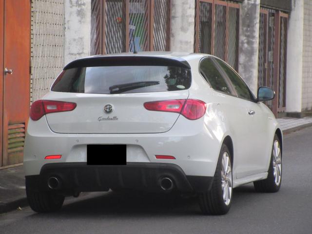 ジュリエッタ コンペティツィオーネ　ＥＴＣ　社外ナビ（2枚目）