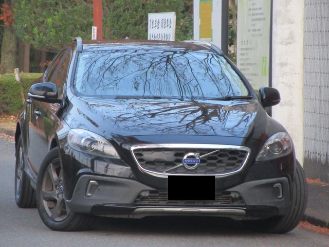 V40 クロスカントリー T5 AWD ワンオーナー 純正ナビ Bluetooth シートヒーター(3枚目)
