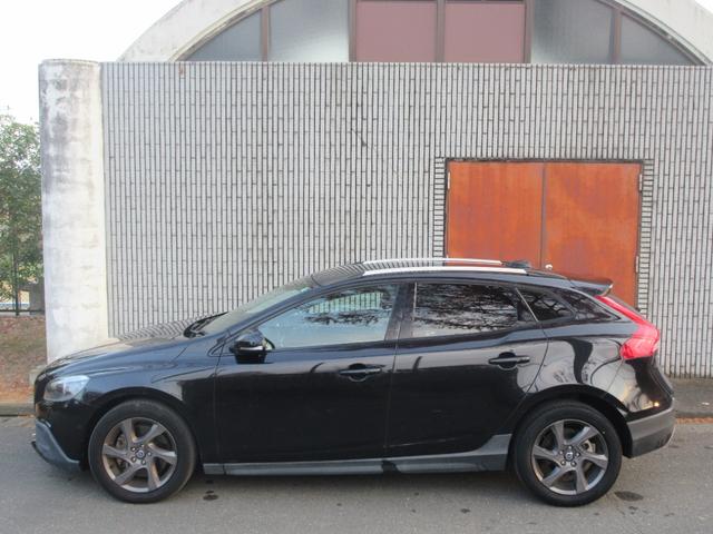 V40 クロスカントリー T5 AWD ワンオーナー 純正ナビ Bluetooth シートヒーター(6枚目)