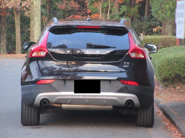 V40 クロスカントリー T5 AWD ワンオーナー 純正ナビ Bluetooth シートヒーター(8枚目)