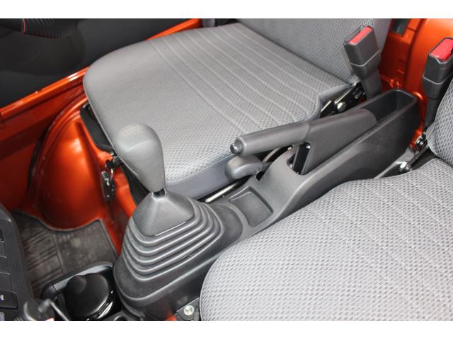 スタンダード 農用スペシャル パートタイム4WD 5速マニュアル車 社外ポータブルナビ 前後ドライブレコーダー ETC 社外アルミホイール 外部電源 TRAVEL HOUSE(14枚目)