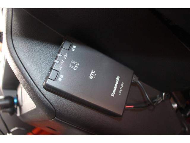 スタンダード 農用スペシャル パートタイム4WD 5速マニュアル車 社外ポータブルナビ 前後ドライブレコーダー ETC 社外アルミホイール 外部電源 TRAVEL HOUSE(21枚目)