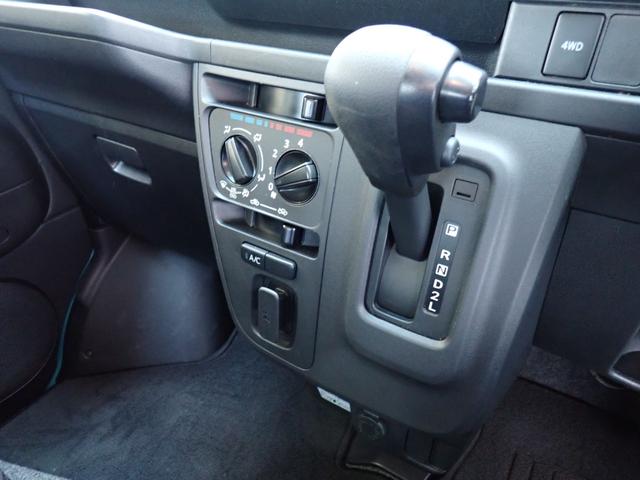 ハイゼットカーゴ デッキバンＧ　ＳＡＩＩＩ　パートタイム４ＷＤ　メモリーナビ　フルセグＴＶ　バックカメラ　３６０°ドライブレコーダー　ＥＴＣ車載器　ブラック塗装アルミホイール＋マッドタイヤ　ＬＥＤヘッドランプ（19枚目）