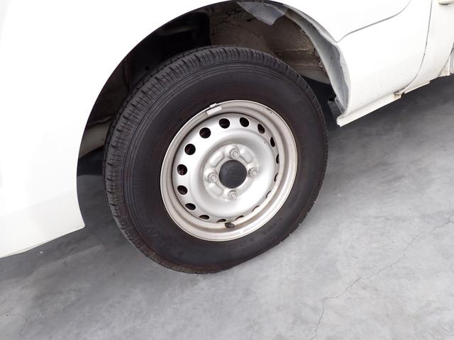 ハイゼットトラック 　ポップアップルーフ　メモリーナビ　バックカメラ　ＥＴＣ　後席テレビ　サブバッテリー　走行充電　外部１００Ｖ充電　ソーラー充電　インバーター　シンク　給排水タンク　テーブル　室内ＬＥＤ照明（46枚目）