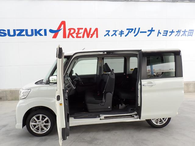 ☆センターピラーレス＆スライドドアのミラクルオープンドアと広い室内空間で人気！サイドのピラーが無く、子育ての方やお年寄りの送り迎えにも持ってこいと思います☆