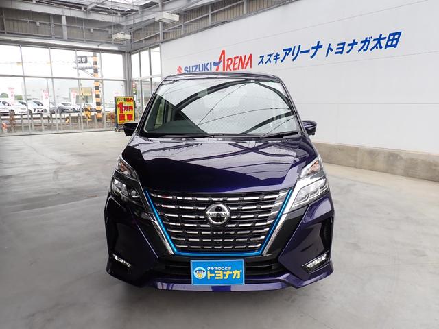 セレナ e-パワー ハイウェイスターV エマージェンシーブレーキ プロパイロット 純正10インチナビ フルセグTV アラウンドビューモニター インテリジェントルームミラー シート&ステアリングヒーター 両側ハンズフリーパワースライドドア(2枚目)