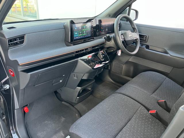 サクラ Ｘ　純正９インチディスプレイオーディオ　エマージェンシーブレーキ　アラウンドビューモニター　純正ドラレコ前後　ＬＥＤヘッドランプ　ＥＴＣ（12枚目）