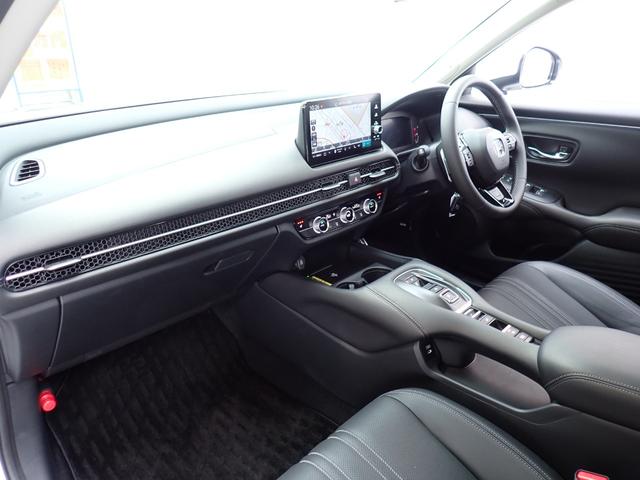 ������Ɉ��S�@�\���a�ؒǏ]�@�\�t�A�_�v�e�B�u�N���[�Y�R���g���[���A�a�؉^�]�x���@�\�A�I�[�g�n�C�r�[���A�p�[�L���O�Z���T�[�V�X�e����