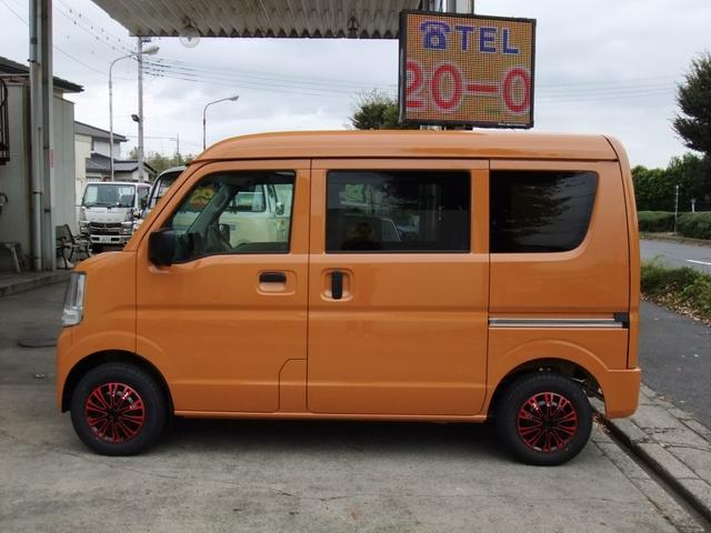 エブリイ ＰＡリミテッド　届出済未使用車　脱着可能キャンピングキット新品　スズキセーフティサポート　キーレス　フロアマット（7枚目）