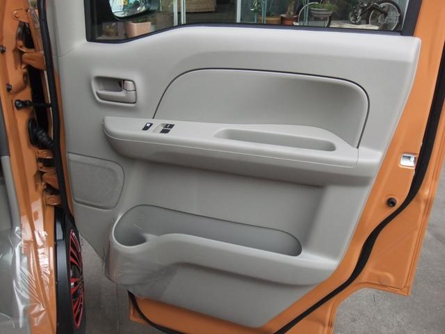 エブリイ ＰＡリミテッド　届出済未使用車　脱着可能キャンピングキット新品　スズキセーフティサポート　キーレス　フロアマット（17枚目）