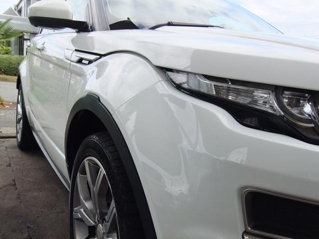 レンジローバーイヴォーク オートバイオグラフィ　２０インチアルミ　スマートキー　ＥＴＣ　ブラウンレザー　パノラマルーフ　純正ナビ＆カメラ　パワーバックドア（6枚目）