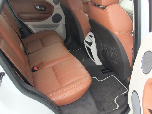 レンジローバーイヴォーク オートバイオグラフィ　２０インチアルミ　スマートキー　ＥＴＣ　ブラウンレザー　パノラマルーフ　純正ナビ＆カメラ　パワーバックドア（33枚目）