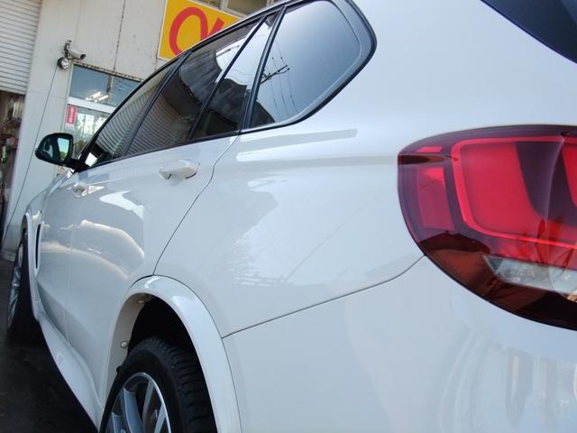 Ｘ５ ｘＤｒｉｖｅ　３５ｄ　Ｍスポーツ　パノラマルーフ　ブラックレザー　２０インチアルミ　ドラレコ　ＨＤＤ＆全方位カメラ　Ｂｌｕｅｔｏｏｔｈ　パワーバックドア（12枚目）