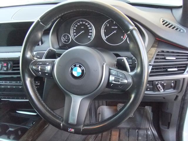 Ｘ５ ｘＤｒｉｖｅ　３５ｄ　Ｍスポーツ　パノラマルーフ　ブラックレザー　２０インチアルミ　ドラレコ　ＨＤＤ＆全方位カメラ　Ｂｌｕｅｔｏｏｔｈ　パワーバックドア（15枚目）