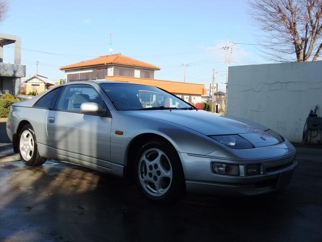 フェアレディＺ ３００ＺＸ　Ｔバールーフ　２ｂｙ２　タイミングベルト交換済　ウォーターポンプ交換　パワーシート　キーレス　ＣＤ（2枚目）