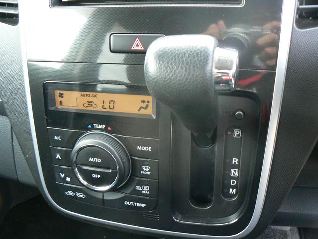 ワゴンＲスティングレー Ｔ　４ＷＤターボ　社外ＨＤＤナビ地デジ　プッシュスタート　スマートキー　ディスチャージ　ＥＴＣ　シートヒーター　純正アルミ　エアバッグ　ＡＢＳ　タイミングチェーン（15枚目）