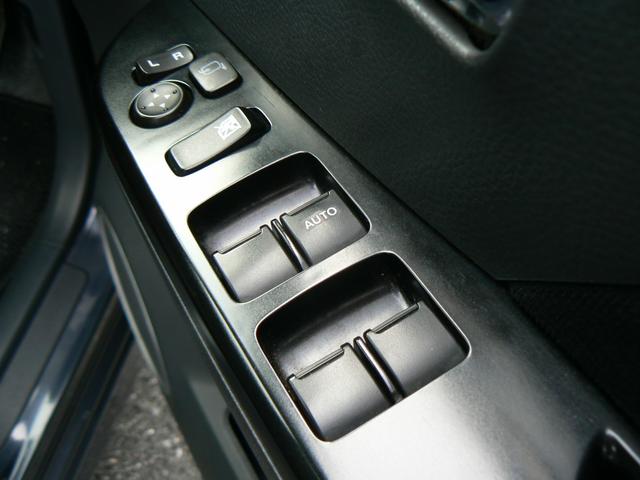 ワゴンＲスティングレー Ｔ　４ＷＤターボ　社外ＨＤＤナビ地デジ　プッシュスタート　スマートキー　ディスチャージ　ＥＴＣ　シートヒーター　純正アルミ　エアバッグ　ＡＢＳ　タイミングチェーン（21枚目）