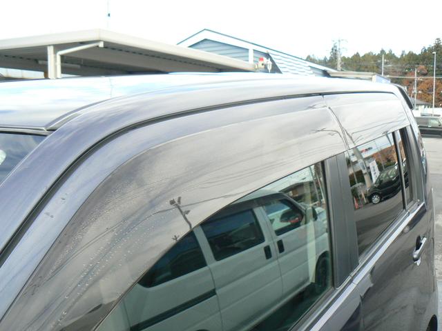 ワゴンＲスティングレー Ｔ　４ＷＤターボ　社外ＨＤＤナビ地デジ　プッシュスタート　スマートキー　ディスチャージ　ＥＴＣ　シートヒーター　純正アルミ　エアバッグ　ＡＢＳ　タイミングチェーン（31枚目）