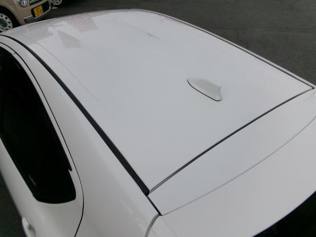 アクア Ｇ　セーフティセンス　雹害車　禁煙車　オプションＬＥＤヘッドライト　ＬＥＤフォグランプ　純正ナビＴＶ　バックカメラ　革巻きステアリング　Ｂｌｕｅｔｏｏｔｈ　ドルフィンアンテナ　アイソフィックス（11枚目）