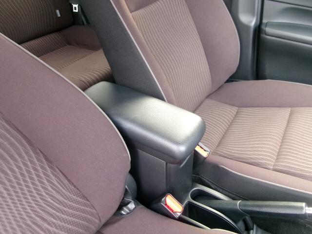 アクア Ｇ　セーフティセンス　雹害車　禁煙車　オプションＬＥＤヘッドライト　ＬＥＤフォグランプ　純正ナビＴＶ　バックカメラ　革巻きステアリング　Ｂｌｕｅｔｏｏｔｈ　ドルフィンアンテナ　アイソフィックス（27枚目）