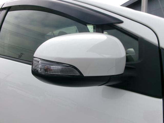 アクア Ｇ　セーフティセンス　雹害車　禁煙車　オプションＬＥＤヘッドライト　ＬＥＤフォグランプ　純正ナビＴＶ　バックカメラ　革巻きステアリング　Ｂｌｕｅｔｏｏｔｈ　ドルフィンアンテナ　アイソフィックス（32枚目）