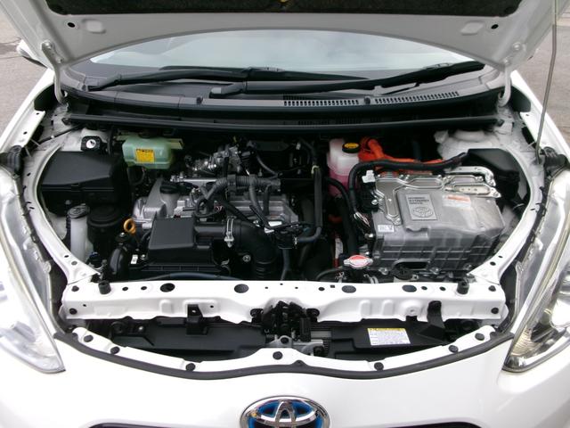 アクア Ｇ　セーフティセンス　雹害車　禁煙車　オプションＬＥＤヘッドライト　ＬＥＤフォグランプ　純正ナビＴＶ　バックカメラ　革巻きステアリング　Ｂｌｕｅｔｏｏｔｈ　ドルフィンアンテナ　アイソフィックス（40枚目）