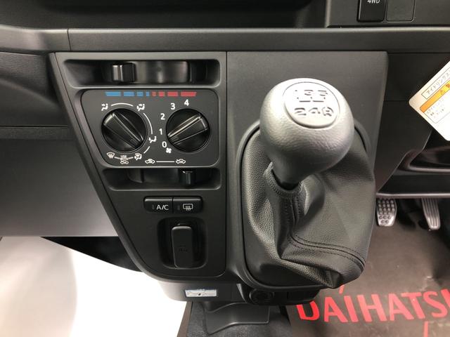 DX SA3 4WD 5速マニュアル LEDライト付 スマアシ3 コーナーセンサー ご発進抑制制御機能 先行車発進お知らせ機能 オートハイビーム LEDライト キーレスエントリー オーバーヘッドシェルフ(11枚目)