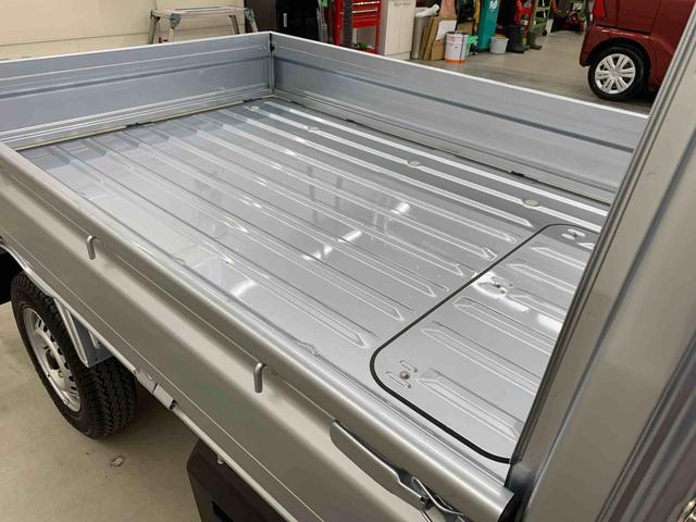 ハイゼットトラック スタンダード 4WD マニュアルエアコン・スマートアシスト・AM,FMラジオ・横滑り防止装置・オートライト・オートマチックハイビーム(17枚目)