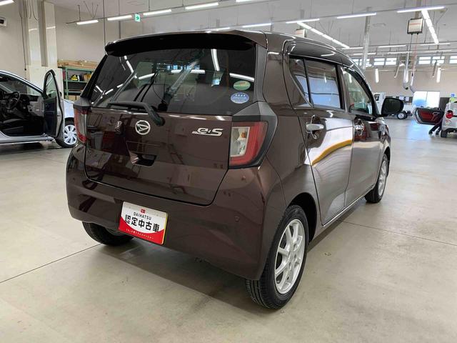 ミライース X リミテッドSAIII 2WD キーレスエントリー・LEDヘッドライト・マニュアルエアコン・スマートアシストIII・アイドリングストップ・CDチューナー・電動格納式ドアミラー(11枚目)