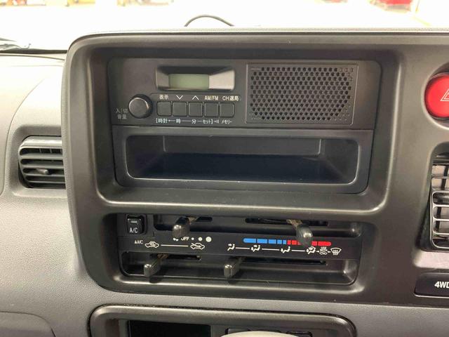 ハイゼットカーゴ ＤＸ　４ＷＤ　両側スライドドア・キーレスエントリー・マニュアルエアコン・ＡＭ，ＦＭラジオ（13枚目）