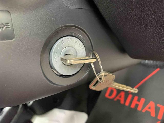 ハイゼットトラック スタンダード　農用スペシャル　４ＷＤ　オートライト・オートマチックハイビーム・ＡＭＦＭラジオ・キーレスエントリー・アイドリングストップ・スマートアシスト・マニュアルエアコン（25枚目）