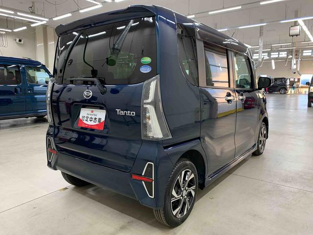 タント カスタムXセレクション 4WD 両側電動スライドドア・LEDヘッドライト・オートライト・オートマチックハイビーム・CDチューナー・プッシュスタートボタン・アイドリングストップ・シートヒーター・電動格納式ドアミラー(11枚目)