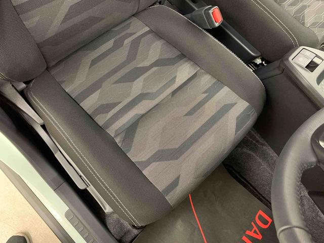 タフト Ｇターボ　ダーククロムベンチャー　４ＷＤ　ＬＥＤヘッドライト・オートライト・オートマチックハイビーム・プッシュスタートボタン・アイドリングストップ・スマートアシスト・シートヒーター・オートエアコン・電動格納式ドアミラー（32枚目）