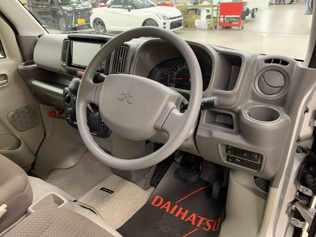 ミニキャブバン Ｇ　２ＷＤ　両側スライドドア・ＬＥＤヘッドライト・オートライト・オートマチックハイビーム・ナビ・キーレスエントリー・アイドリングストップ・シートヒーター・マニュアルエアコン（18枚目）