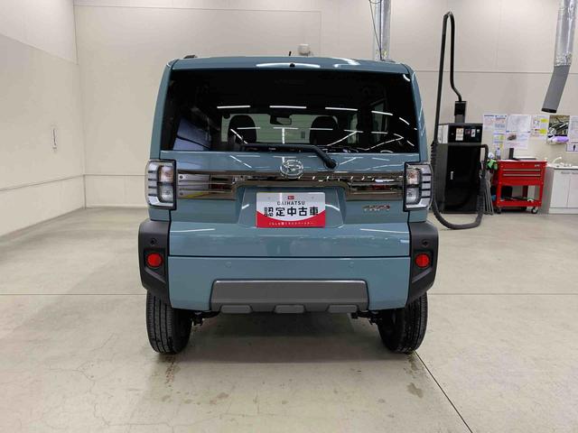 タフト Ｇ　ダーククロムベンチャー　２ＷＤ　ＬＥＤヘッドライト・オートライト・オートマチックハイビーム・プッシュスタートボタン・アイドリングストップ・シートヒーター・オートエアコン・電動パーキングブレーキ・スマートアシスト（6枚目）