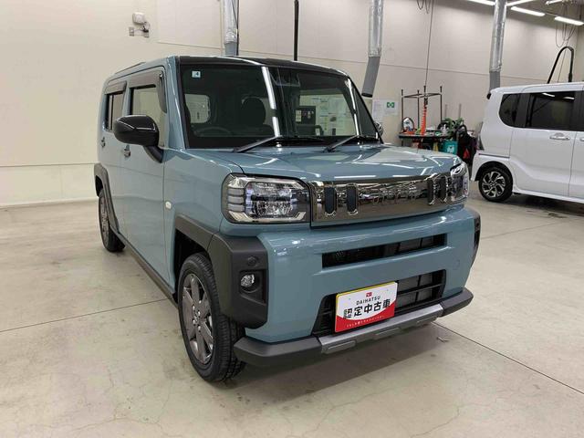 タフト Ｇ　ダーククロムベンチャー　２ＷＤ　ＬＥＤヘッドライト・オートライト・オートマチックハイビーム・プッシュスタートボタン・アイドリングストップ・シートヒーター・オートエアコン・電動パーキングブレーキ・スマートアシスト（9枚目）