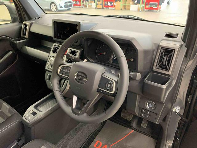 タフト Ｇ　ダーククロムベンチャー　４ＷＤ　ＬＥＤヘッドライト・オートライト・オートマチックハイビーム・プッシュスタートボタン・アイドリングストップ・シートヒーター・オートエアコン・電動パーキングブレーキ・スマートアシスト（18枚目）